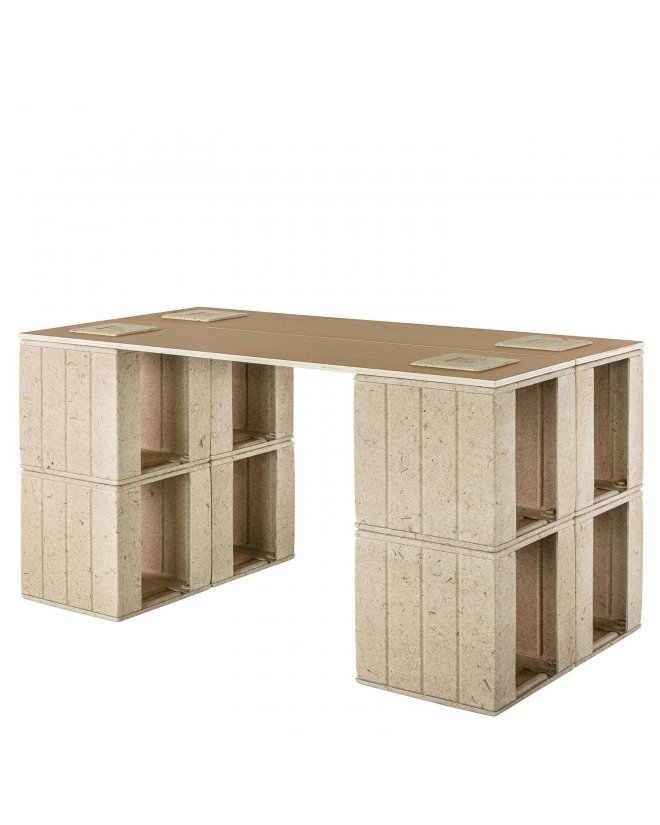 vank-cube-desk-2.jpg
